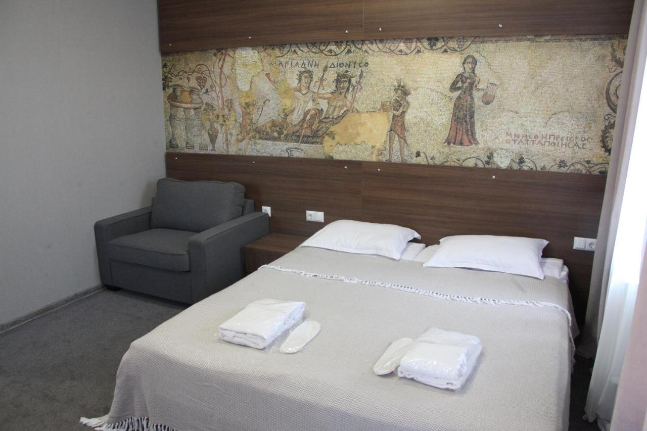 Hotel History • Სასტუმრო Ისტორია Signagi Buitenkant foto