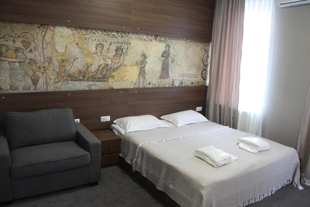 Hotel History • Სასტუმრო Ისტორია Signagi Buitenkant foto
